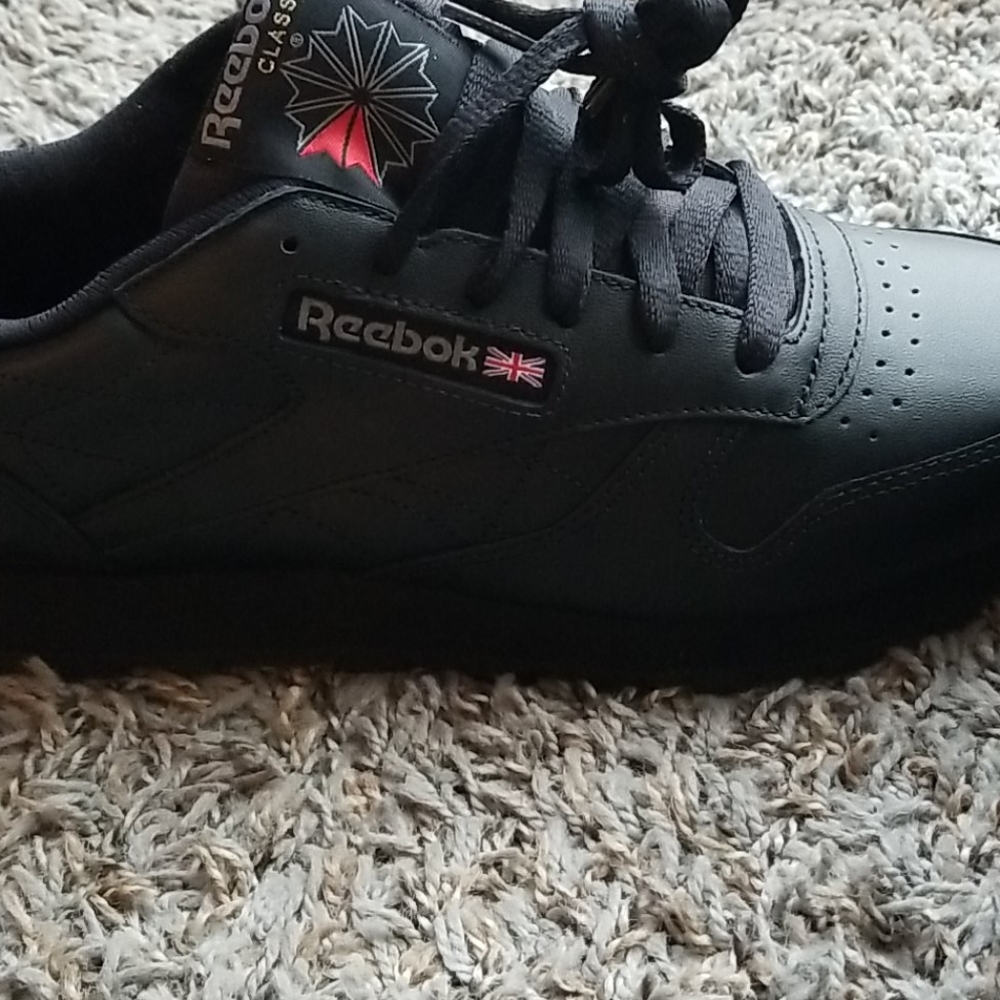 Reebok running shoes - Picture 2 of 4